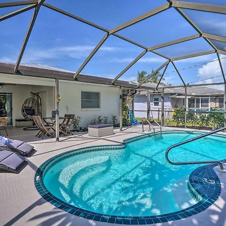 Naples Oasis With Screened Pool, Bike To Beach! Екстериор снимка