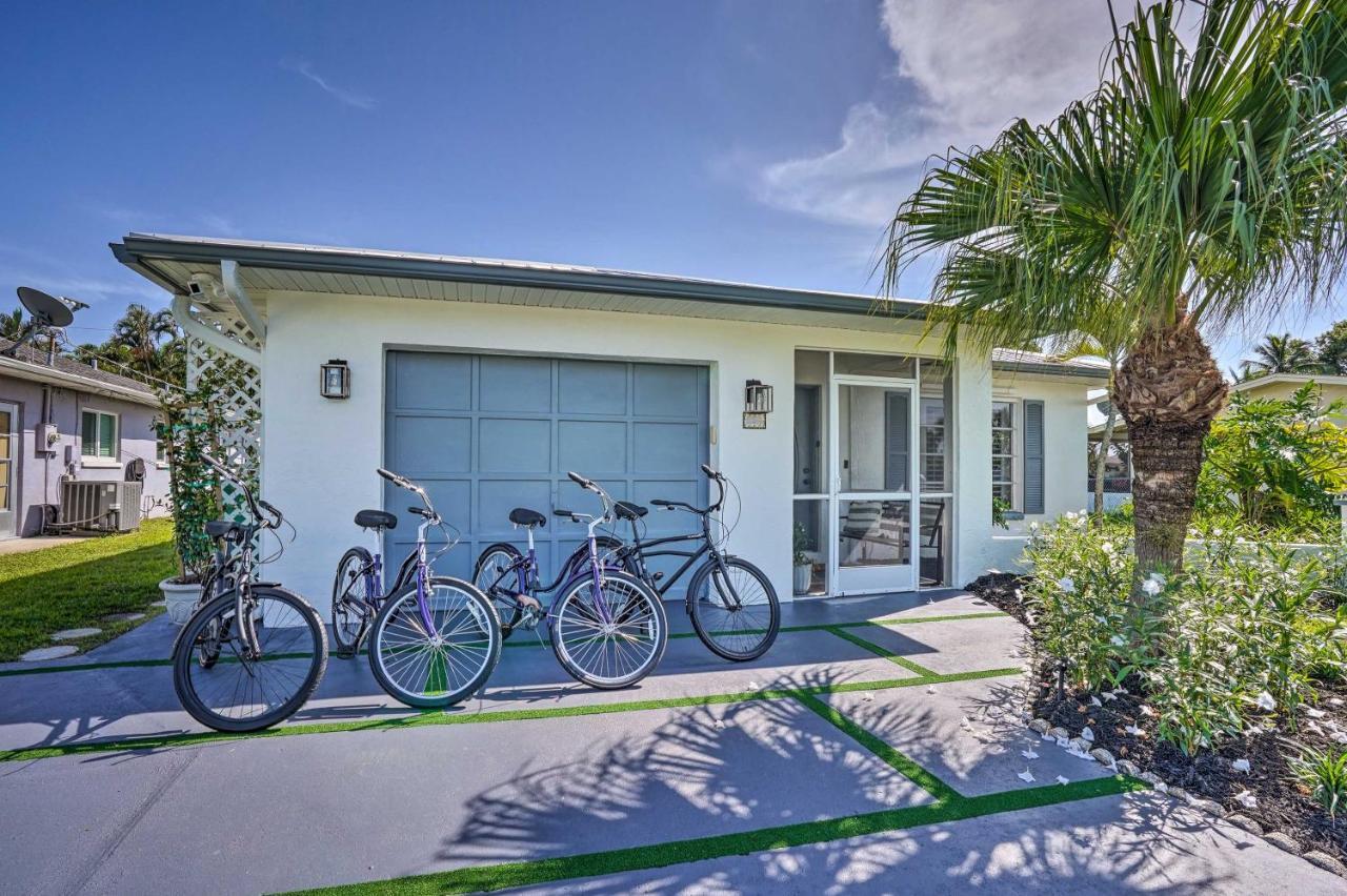 Naples Oasis With Screened Pool, Bike To Beach! Екстериор снимка